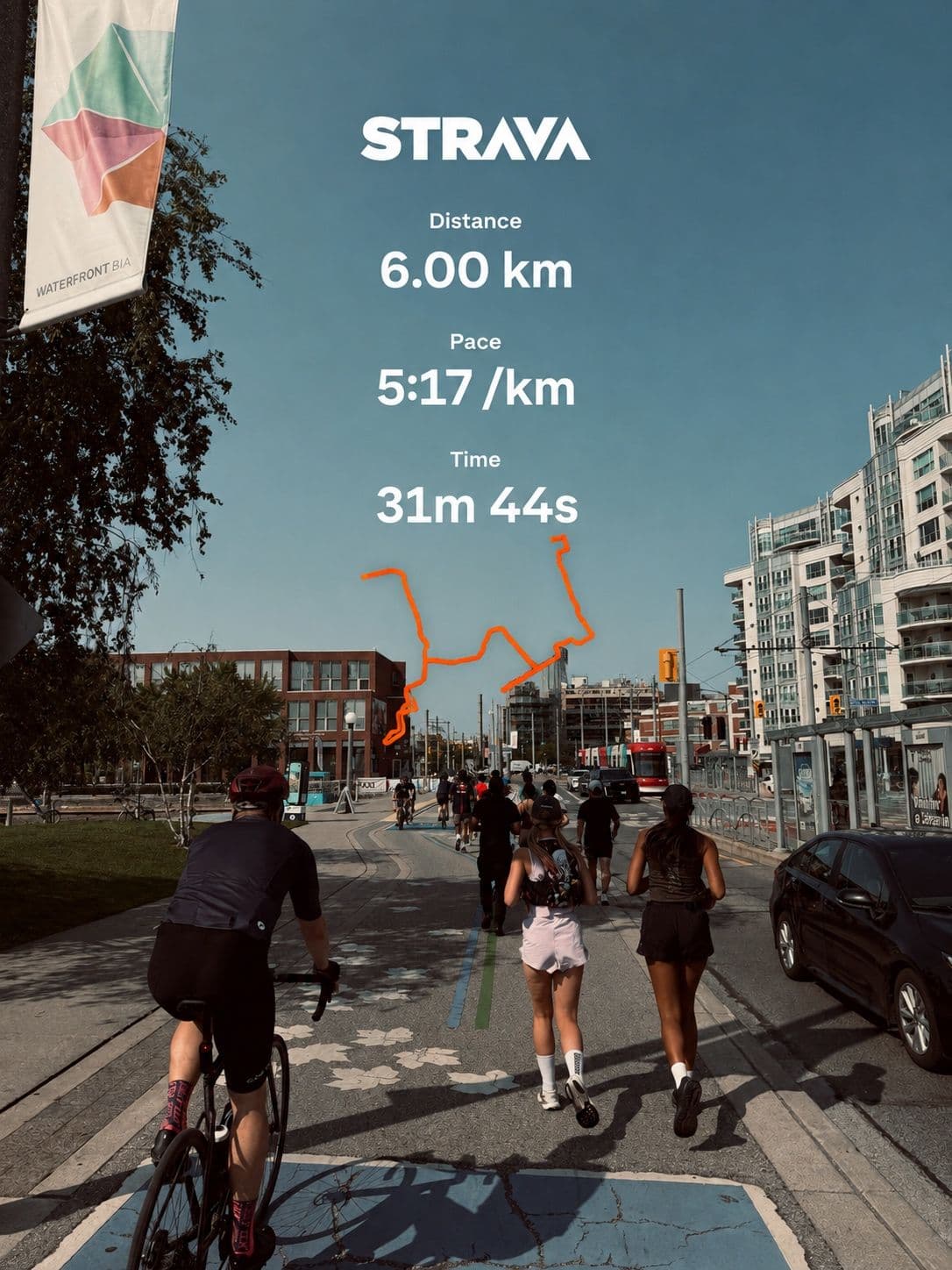 Runners on the Blossom 5K, with Strava stats: 6.00 km in 31 minutes 44 seconds